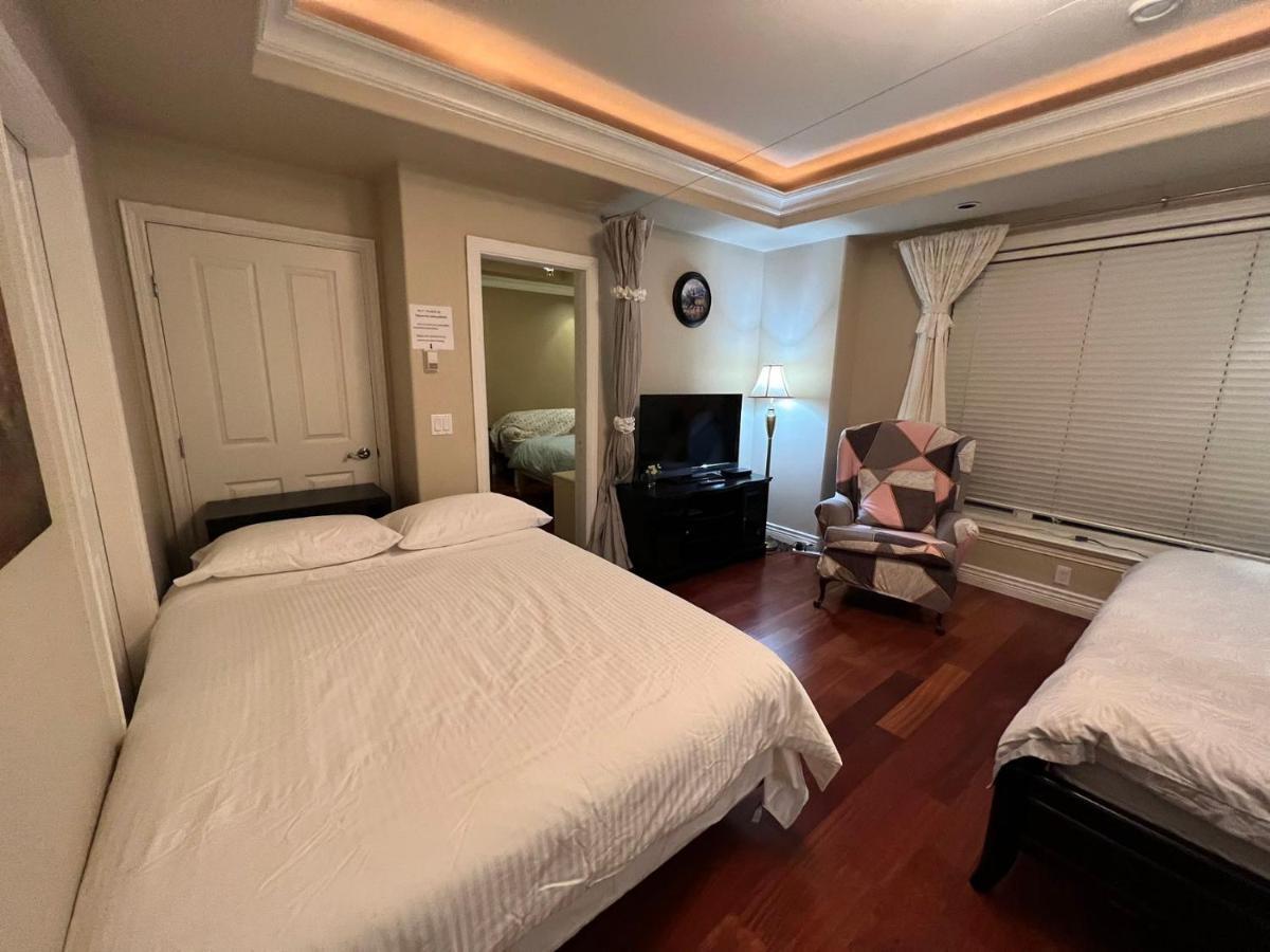 Lucky Suite, Two-Bedroom Suite With Independent Entrance In Richmond Close To Yvr Zewnętrze zdjęcie