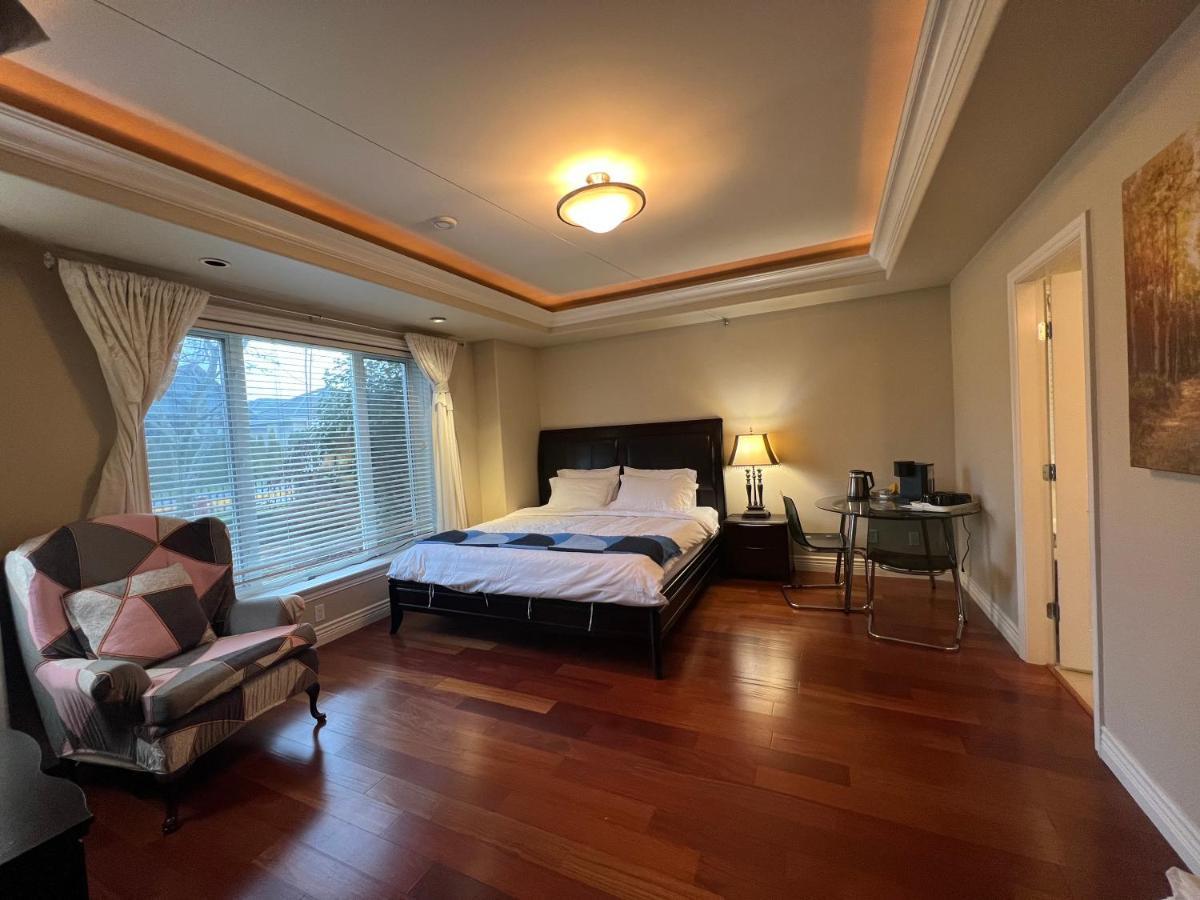 Lucky Suite, Two-Bedroom Suite With Independent Entrance In Richmond Close To Yvr Zewnętrze zdjęcie